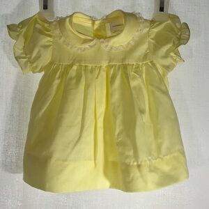 Vintage Yellow Baby Dress with Lace Collar 0-3 months